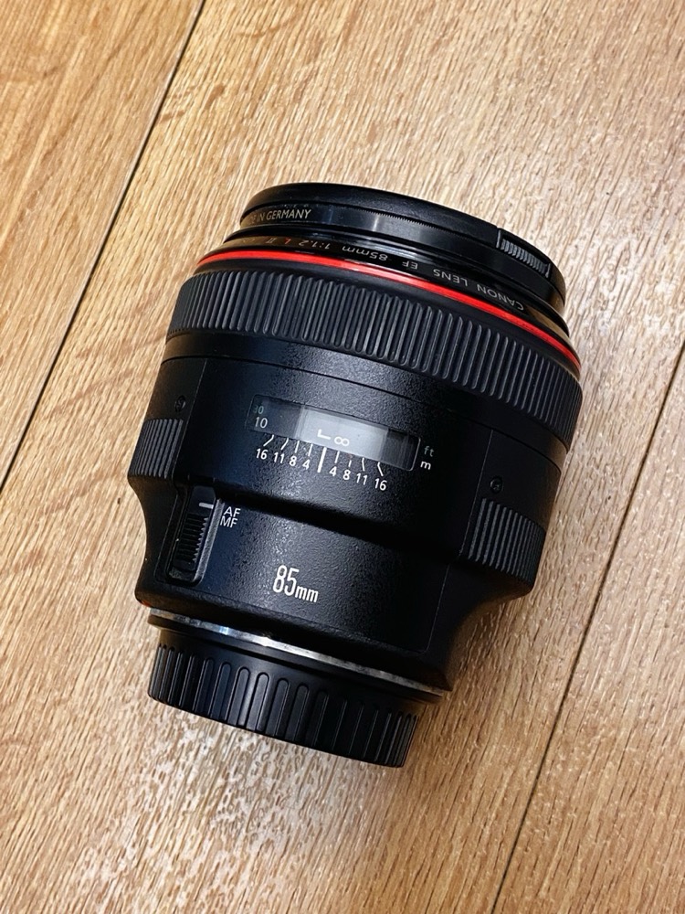 Canon EF 85mm f/1.2L II